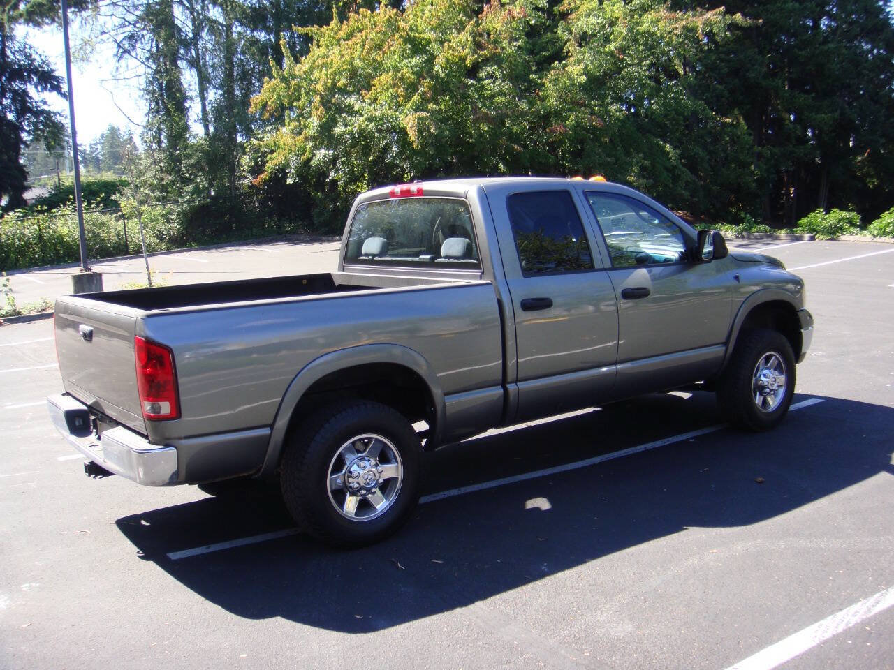 Used 2005 Dodge Ram 3500 Truck SLT w/ Trailer Tow Group AWD/4WD image 7