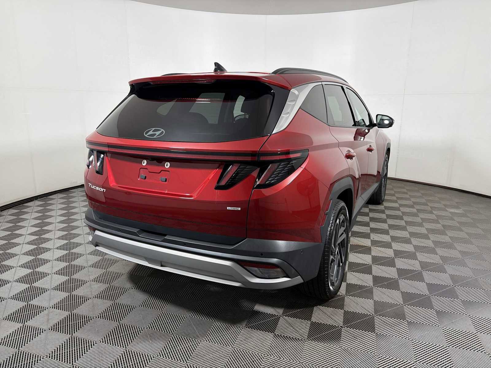 Used 2025 Hyundai Tucson Limited image 6
