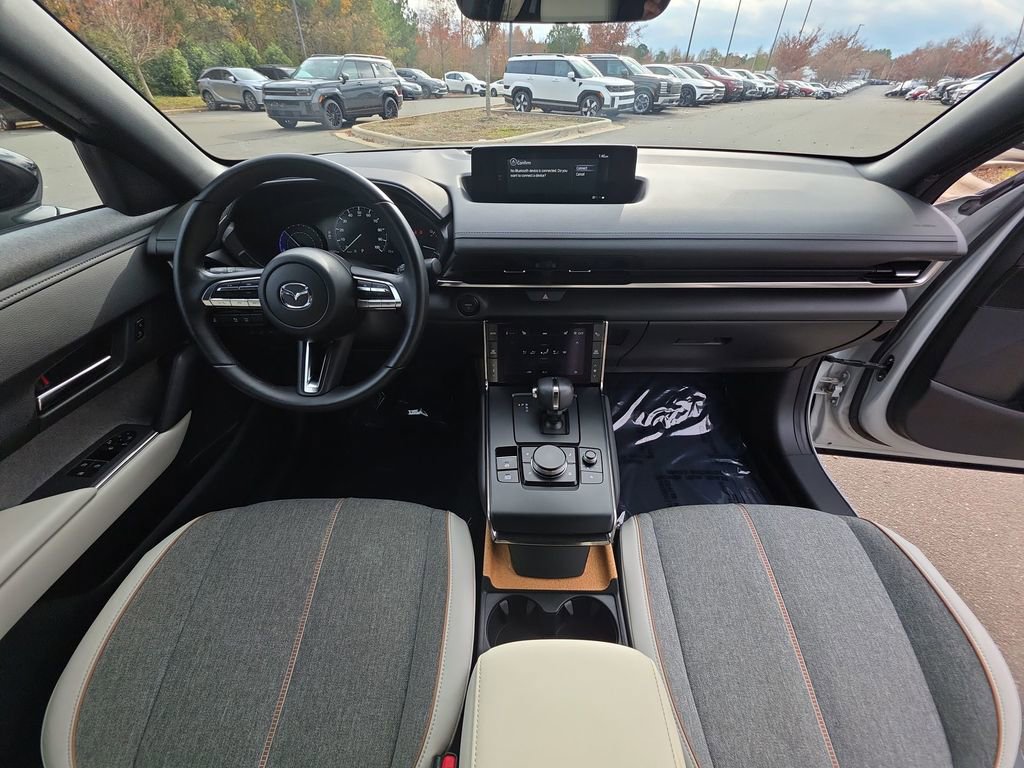 Used 2022 MAZDA MX-30 Electric w/ Premium Package image 17