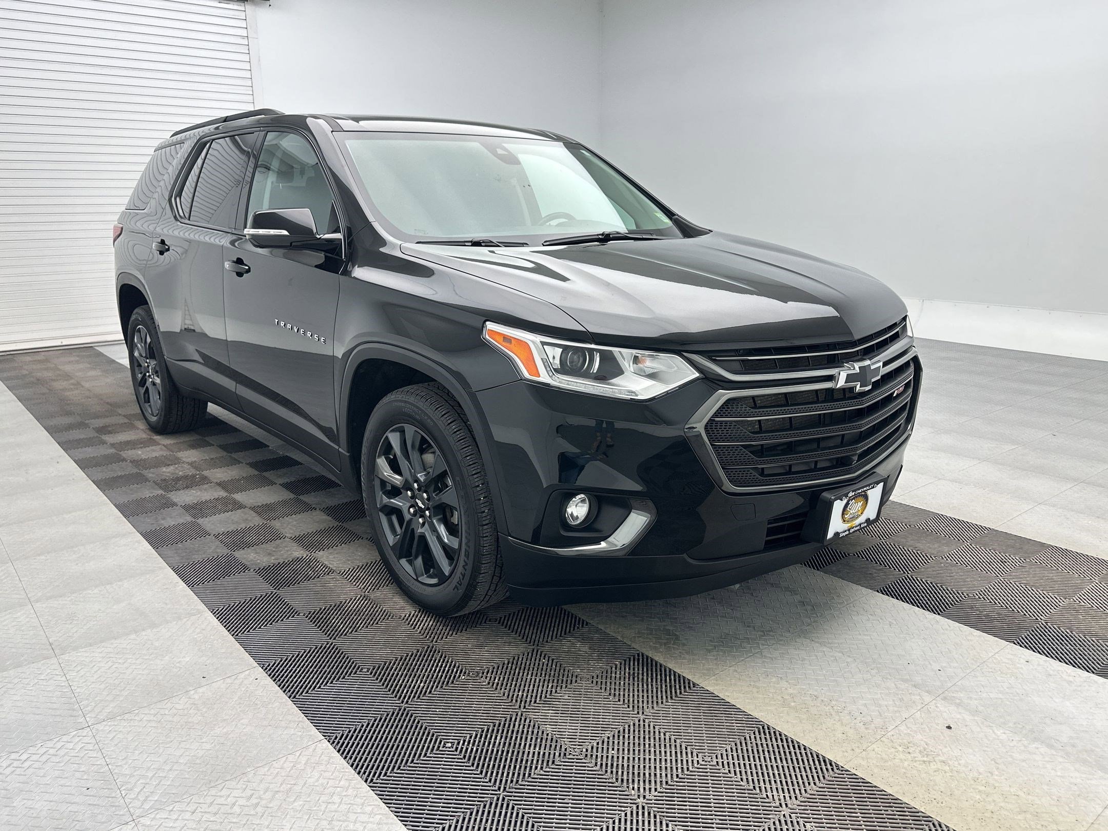 Used 2020 Chevrolet Traverse RS w/ LPO, Floor Liner Package image 7