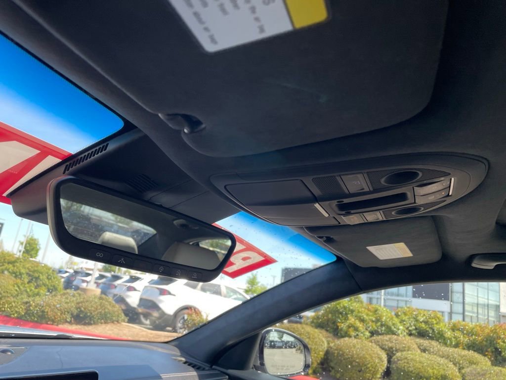 Used 2023 Genesis G70 3.3T w/ Sport Prestige Package image 19