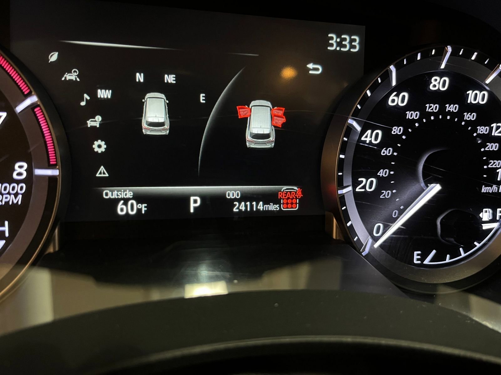 Used 2025 Toyota Highlander LE image 42