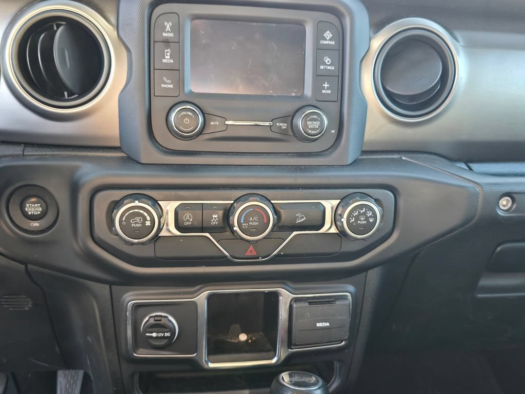 Used 2018 Jeep Wrangler Sport AWD/4WD image 21