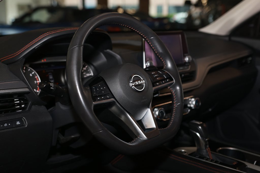 Used 2023 Nissan Altima 2.5 SR image 23