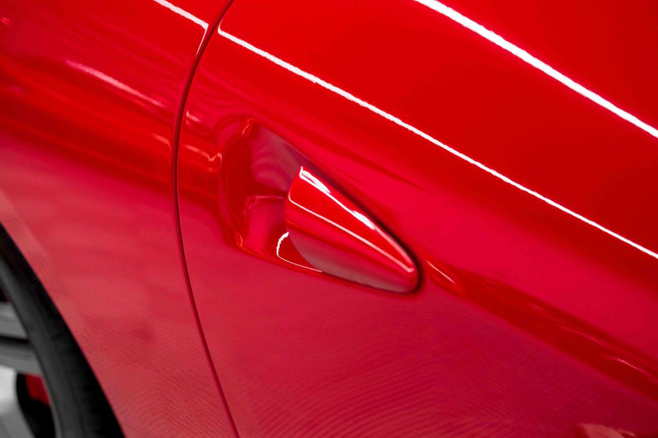 Used 2019 Ferrari Portofino RWD image 30