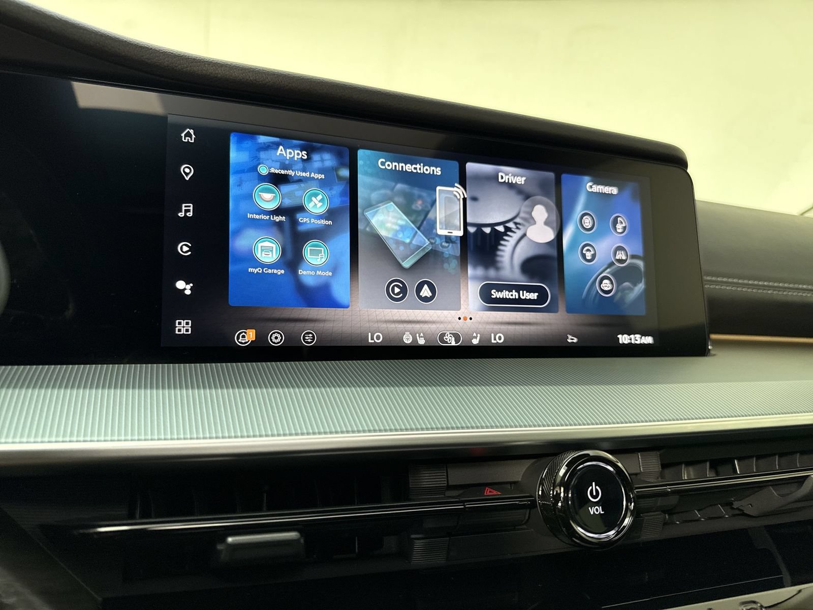 Used 2025 Nissan Murano SL w/ Cargo Package AWD/4WD image 7