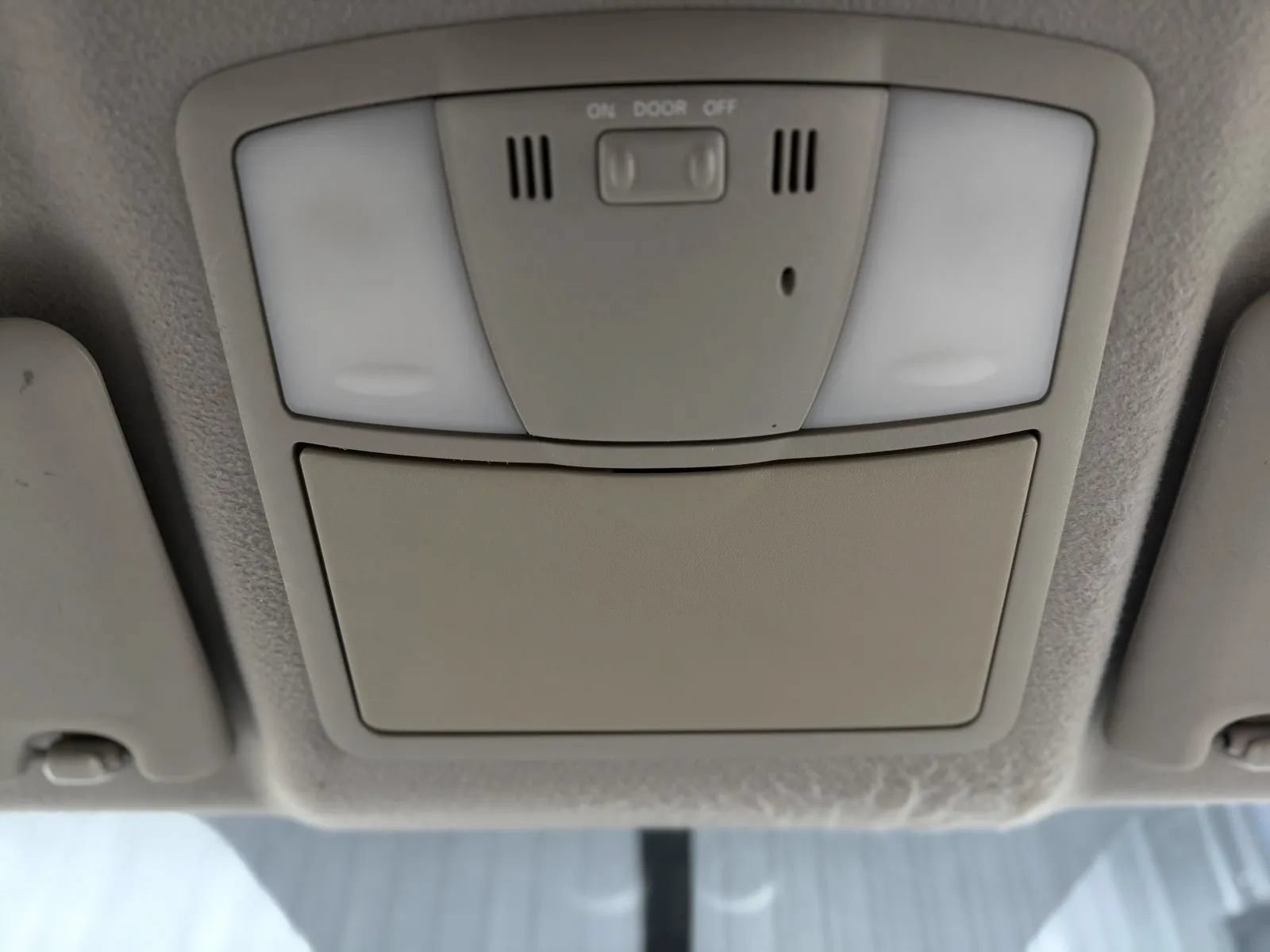 Used 2011 Nissan Rogue S AWD/4WD image 28