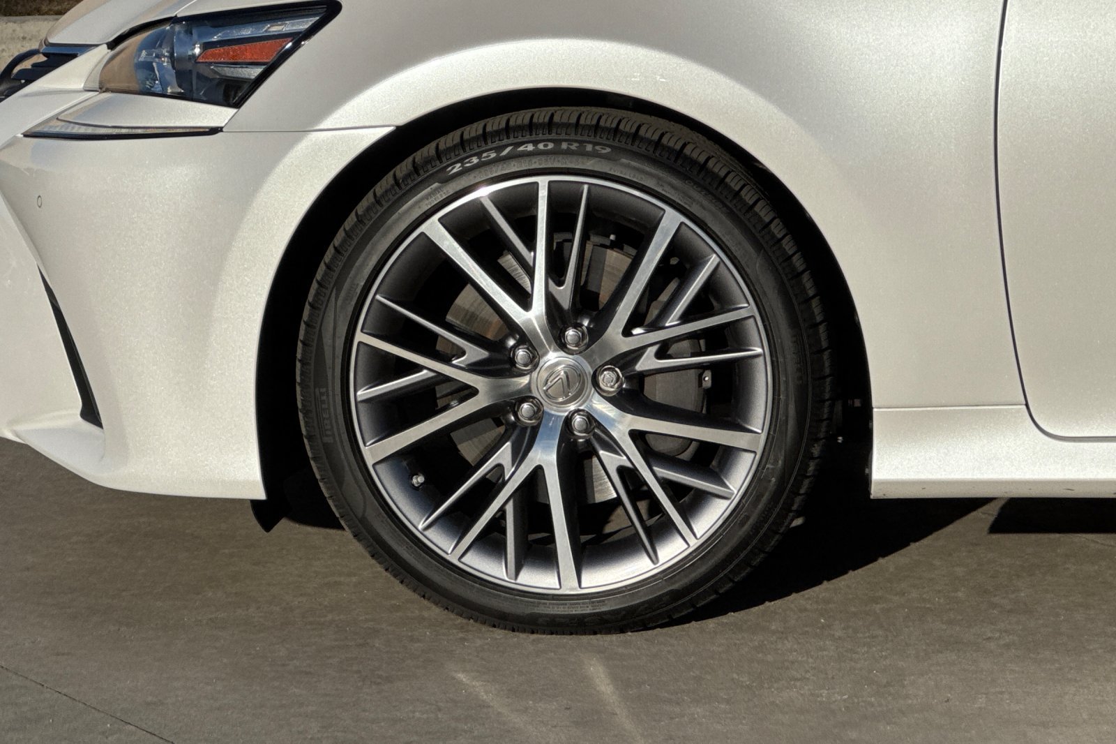 Used 2016 Lexus GS 350 w/ Luxury Package RWD image 29
