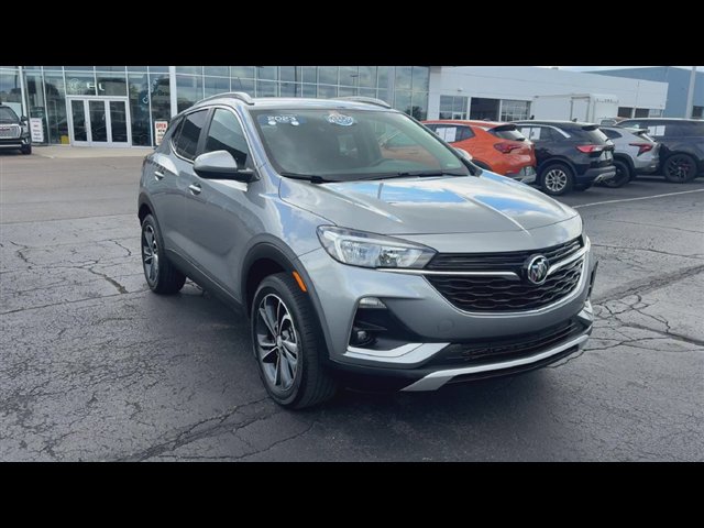 Certified 2023 Buick Encore GX Select AWD/4WD image 2