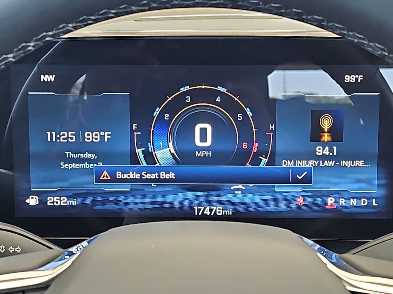 Used 2025 Chevrolet Equinox LT FWD image 24