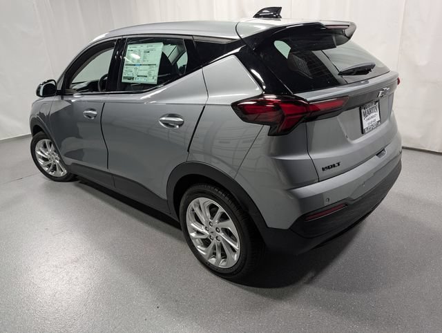 New 2027 Chevrolet Bolt LT w/ Comfort Package FWD image 5