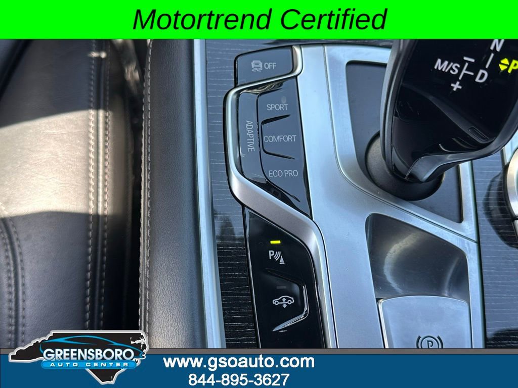 Used 2019 BMW 750i w/ M Sport Package RWD image 33