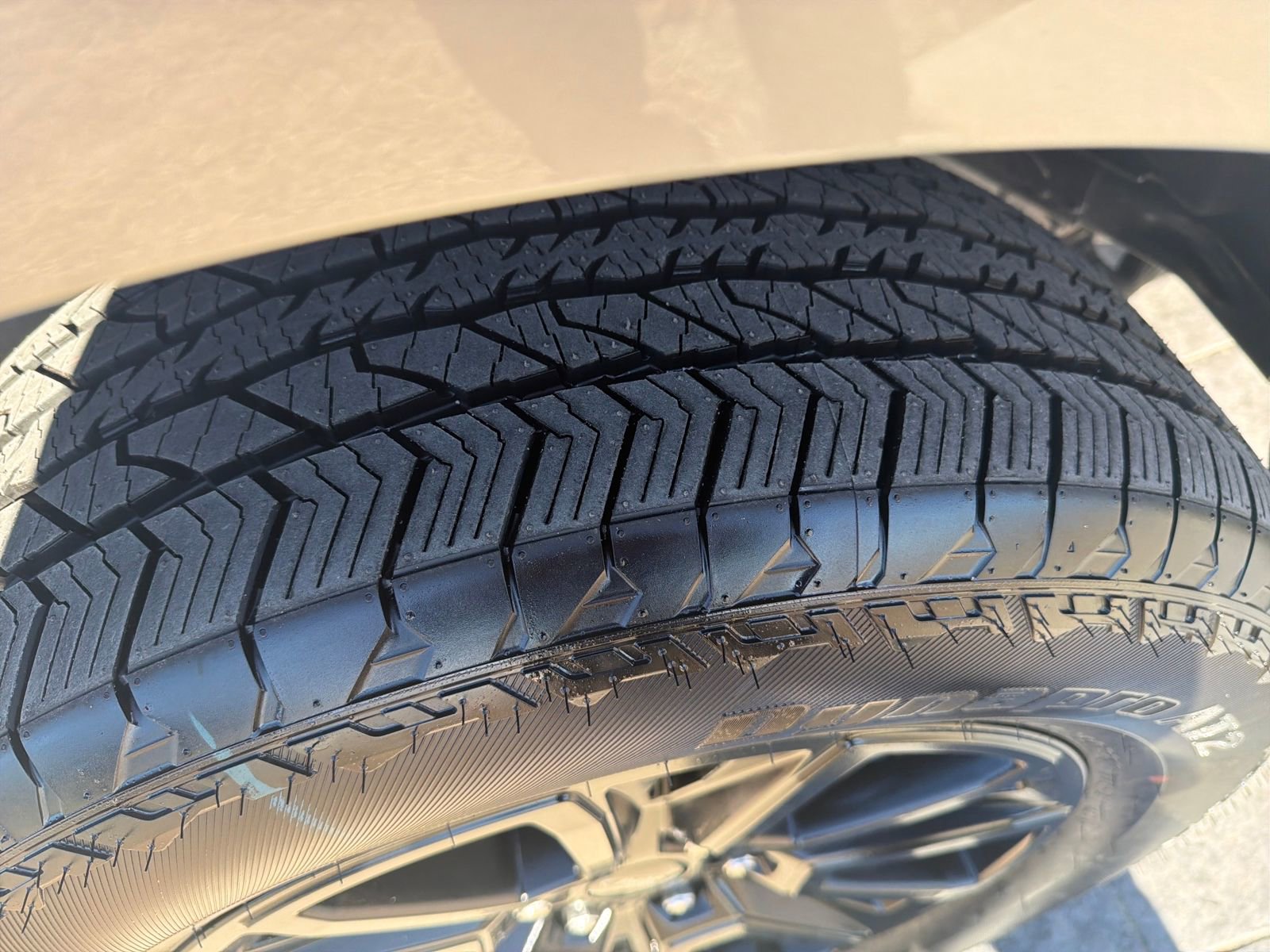 Certified 2024 Ford F150 Platinum w/ Equipment Group 702A High image 29