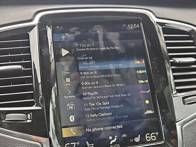 Used 2017 Volvo XC90 T6 Momentum w/ Vision Package image 21