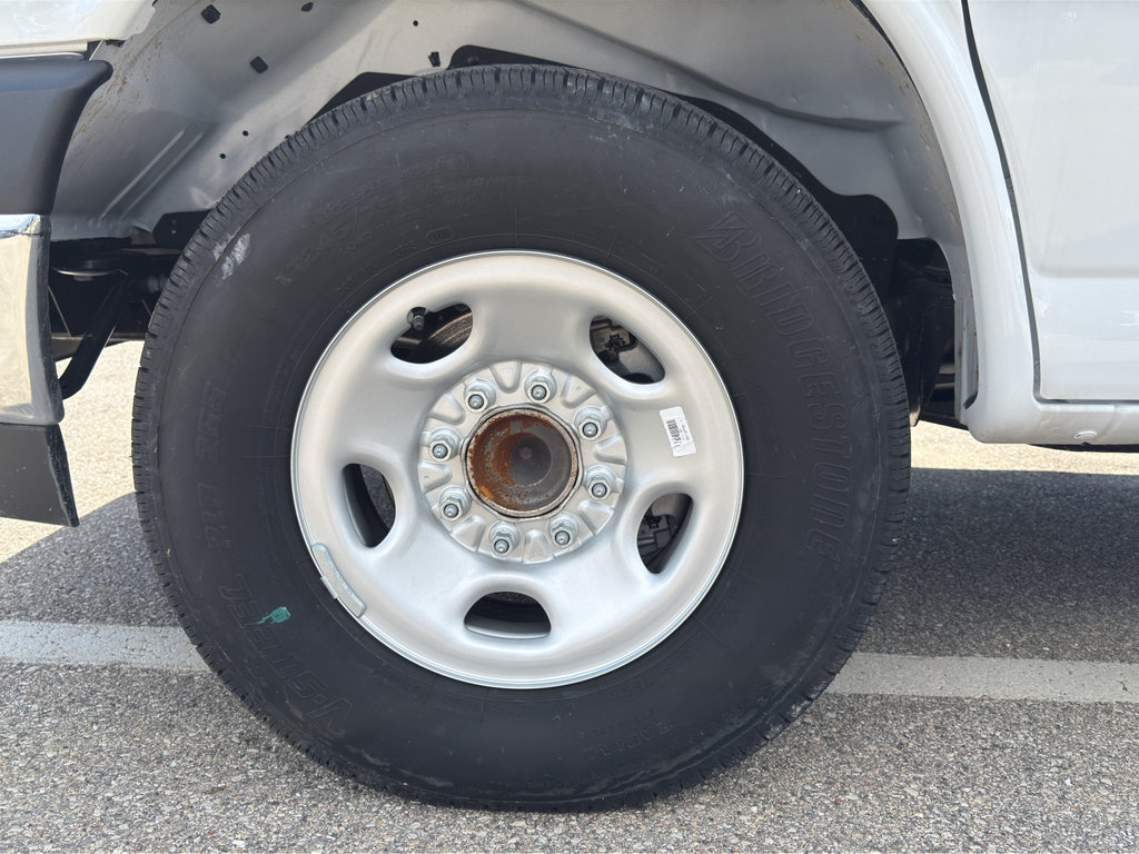 New 2025 Chevrolet Express 3500 w/ Power Convenience Package RWD image 8