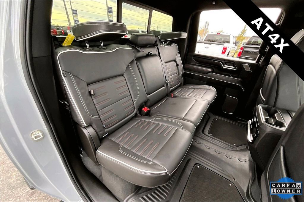 Used 2024 GMC Sierra 2500 AT4X image 25