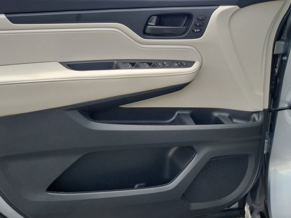 Certified 2025 Honda Odyssey EX-L image 21