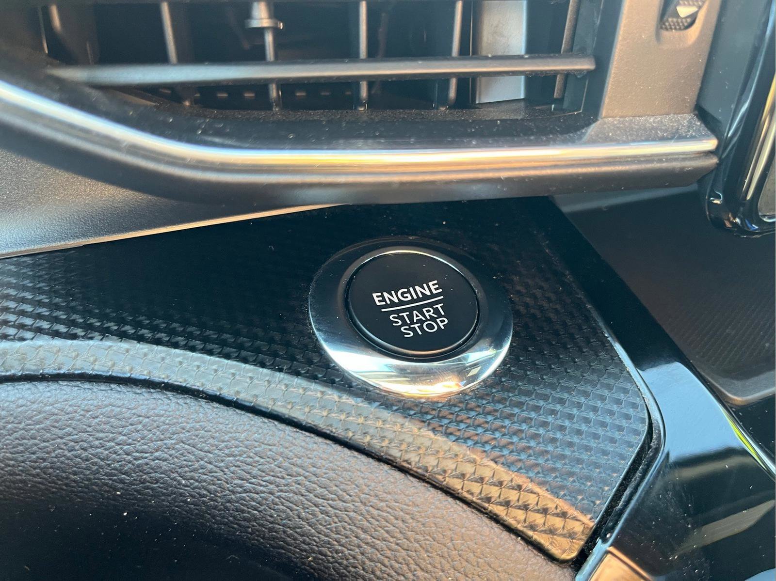 Used 2024 Ford Explorer ST-Line w/ Class IV Trailer Tow Package image 18