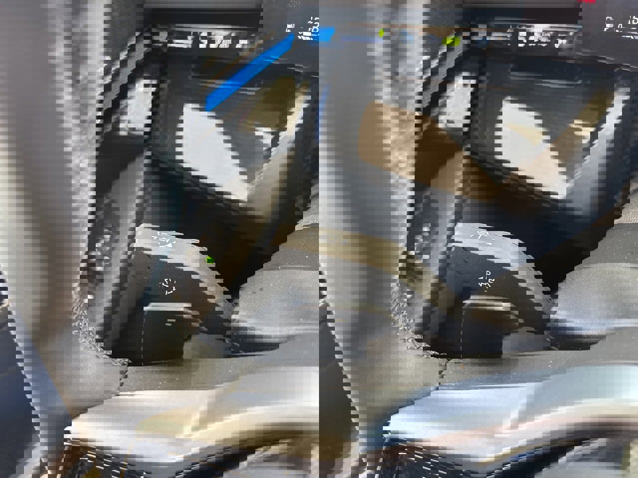 Certified 2025 BMW 530i xDrive 530i xDrive w/ Premium Package image 22