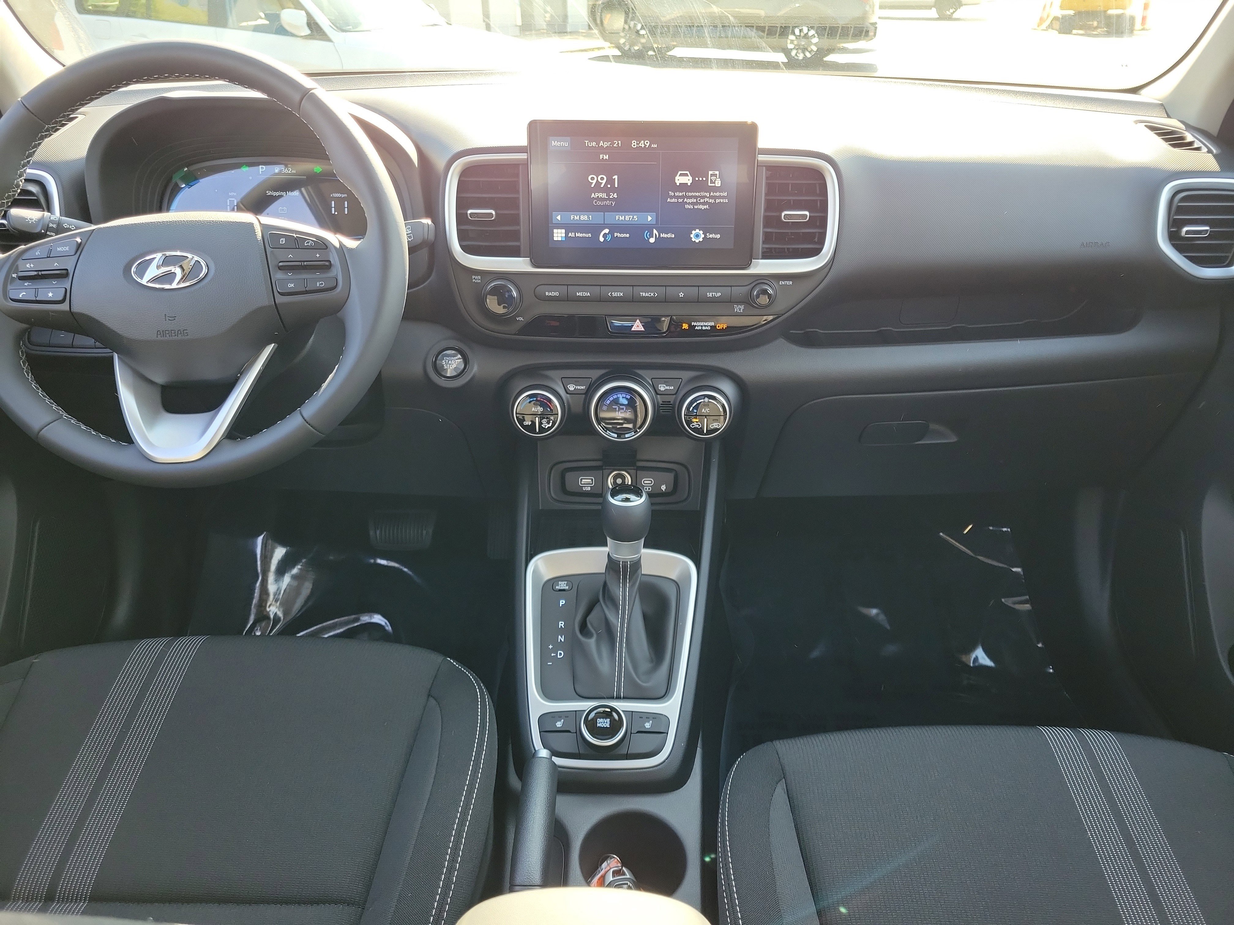 New 2026 Hyundai Venue SEL FWD image 7