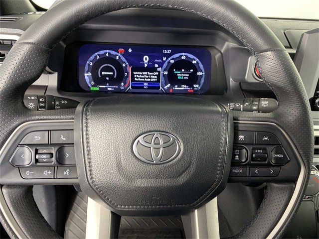 Used 2025 Toyota 4Runner TRD Off-Road image 16