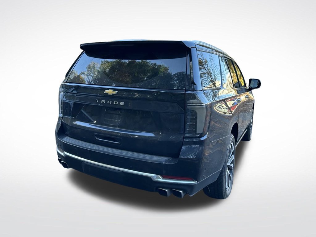 Used 2025 Chevrolet Tahoe High Country AWD/4WD image 6