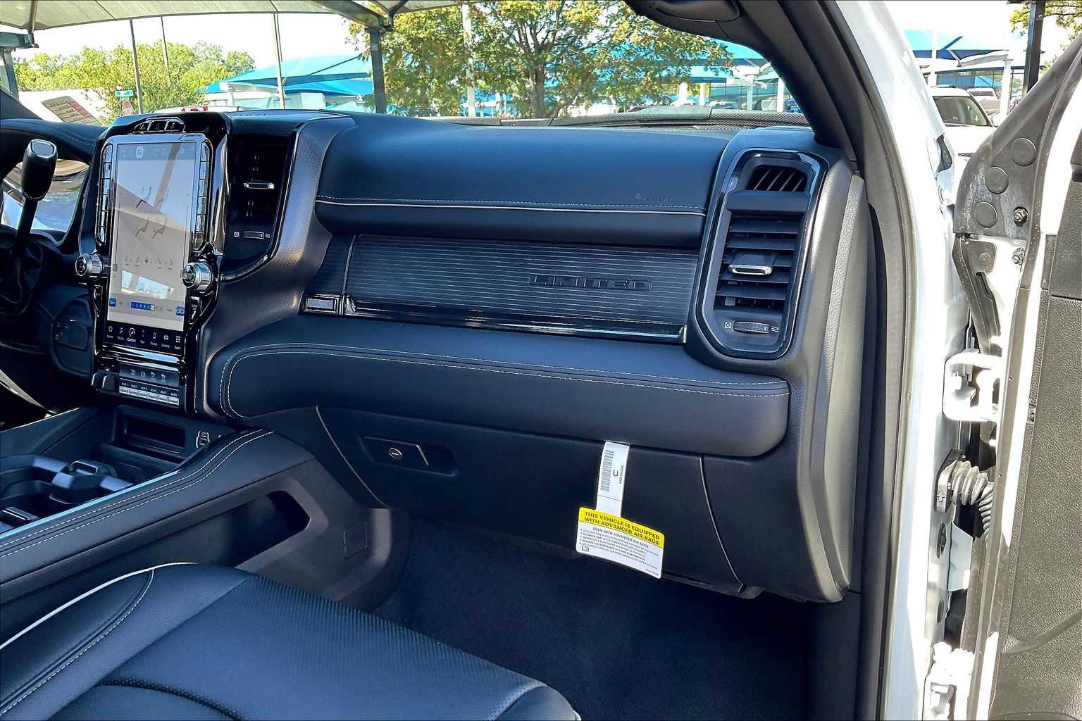 Certified 2024 RAM 3500 Limited image 17