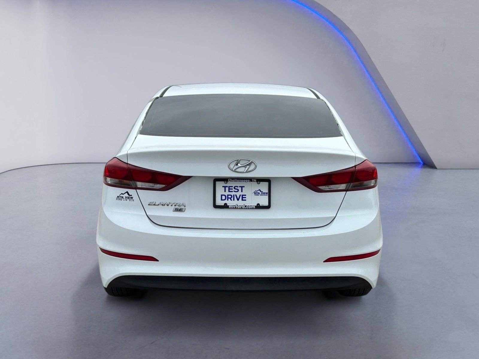 Used 2018 Hyundai Elantra SE FWD image 11