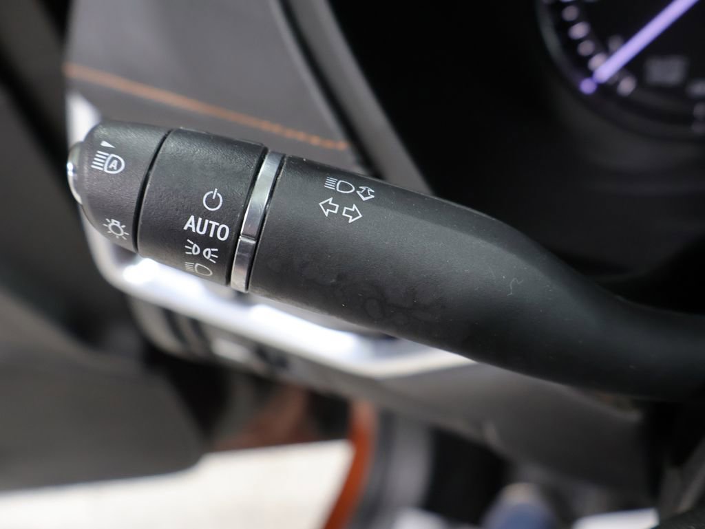 Used 2019 Cadillac XT4 Sport AWD/4WD image 42