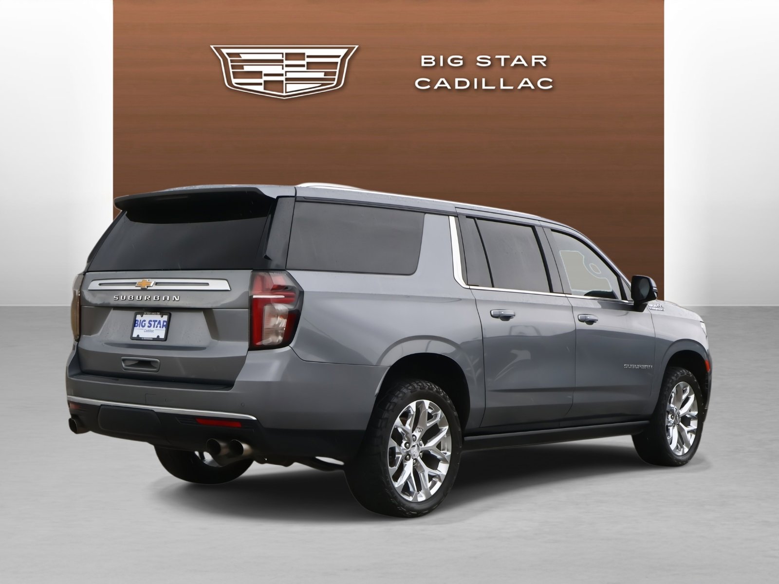 Used 2021 Chevrolet Suburban High Country AWD/4WD image 5