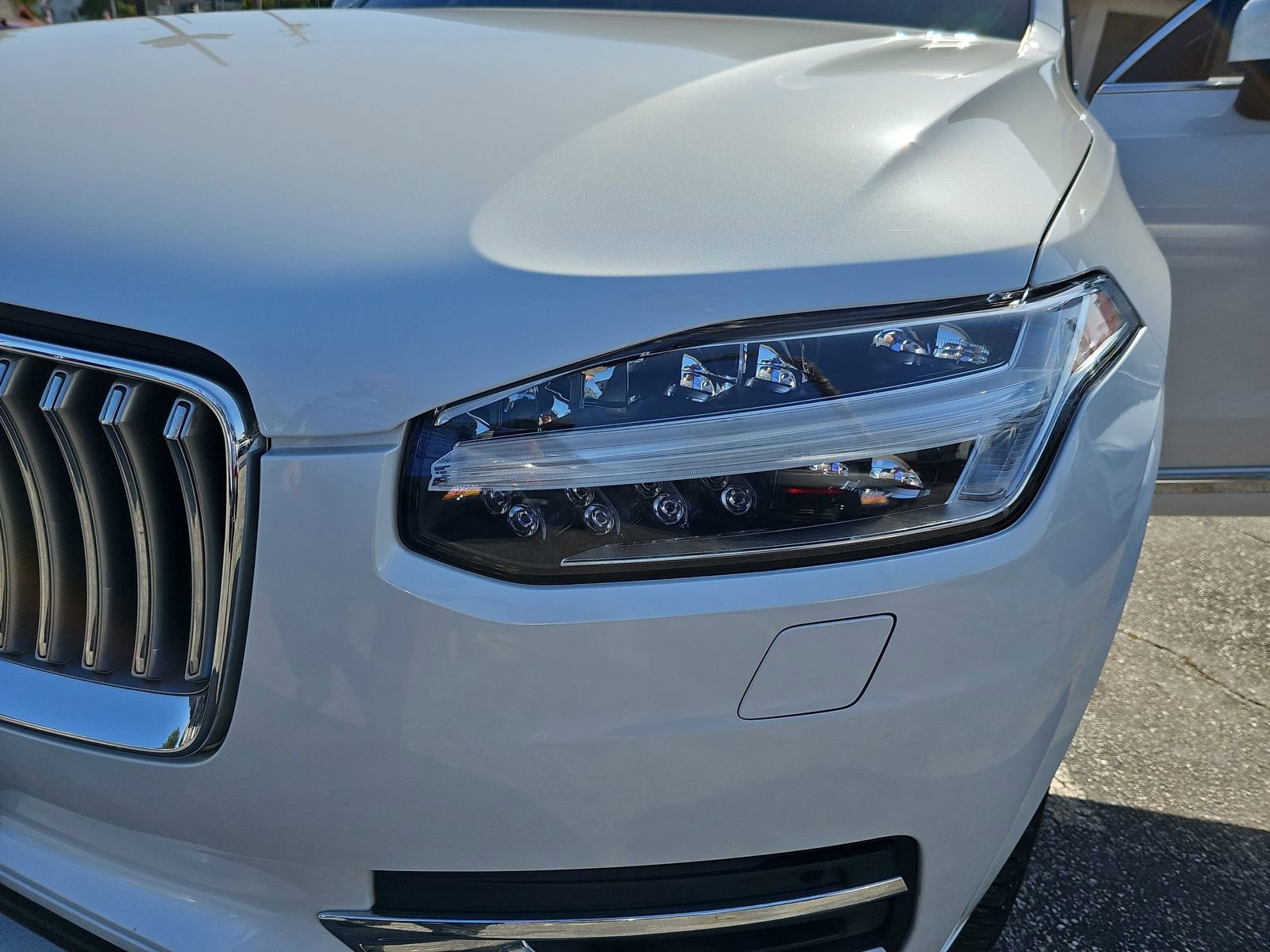 Used 2021 Volvo XC90 T6 Inscription w/ Advanced Package AWD/4WD image 38