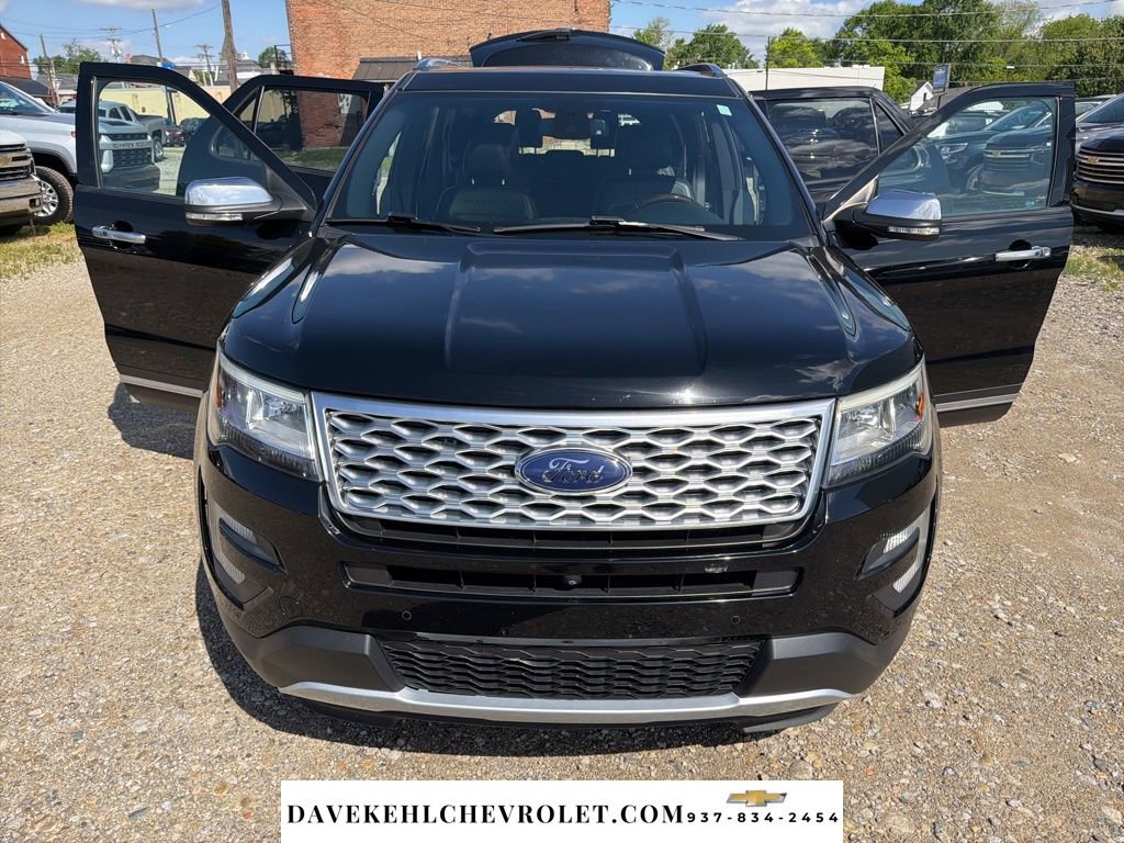 Used 2017 Ford Explorer Platinum AWD/4WD image 26