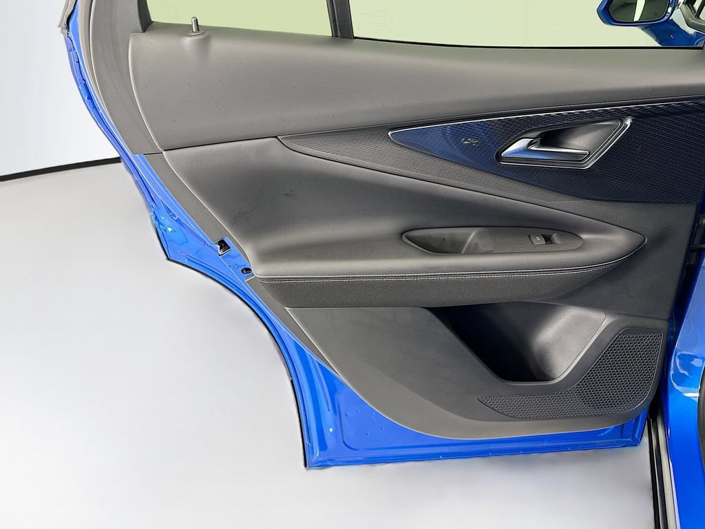 Used 2025 Chevrolet Blazer EV LT AWD/4WD image 25