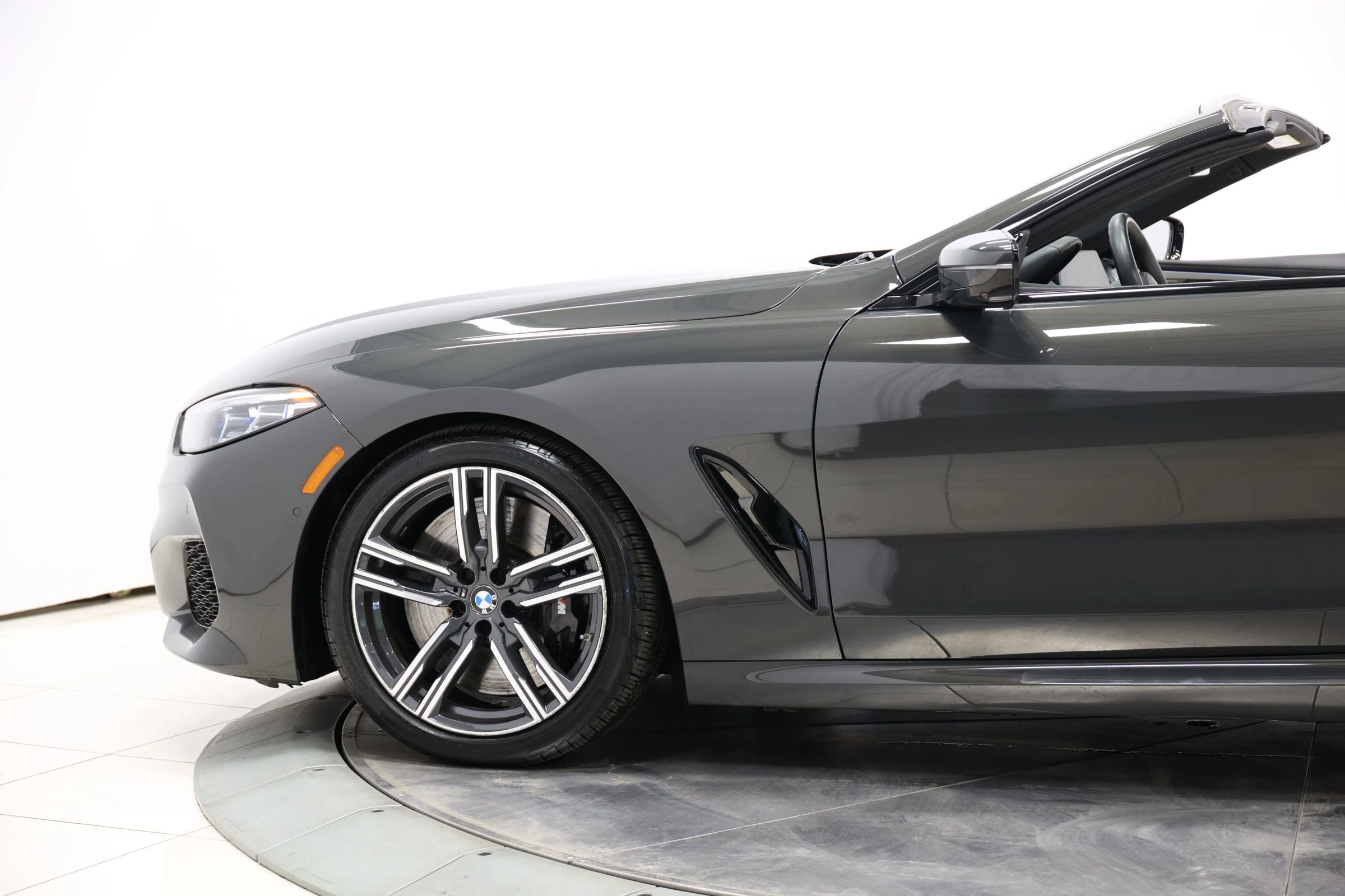 Used 2022 BMW M850i xDrive Convertible AWD/4WD image 6