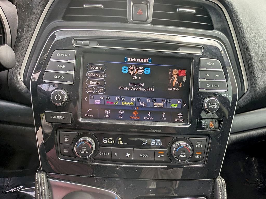 Used 2023 Nissan Maxima Platinum w/ Sport Mat Group FWD image 16