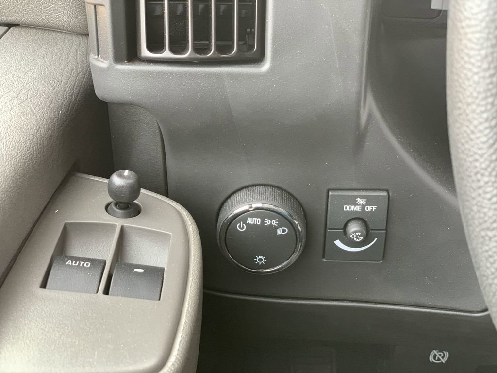 New 2025 Chevrolet Express 2500 w/ Driver Convenience Package image 15