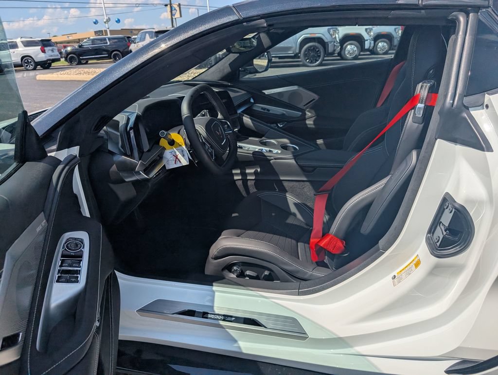 New 2027 Chevrolet Corvette Grand Sport w/ Battery Protection Package RWD image 11