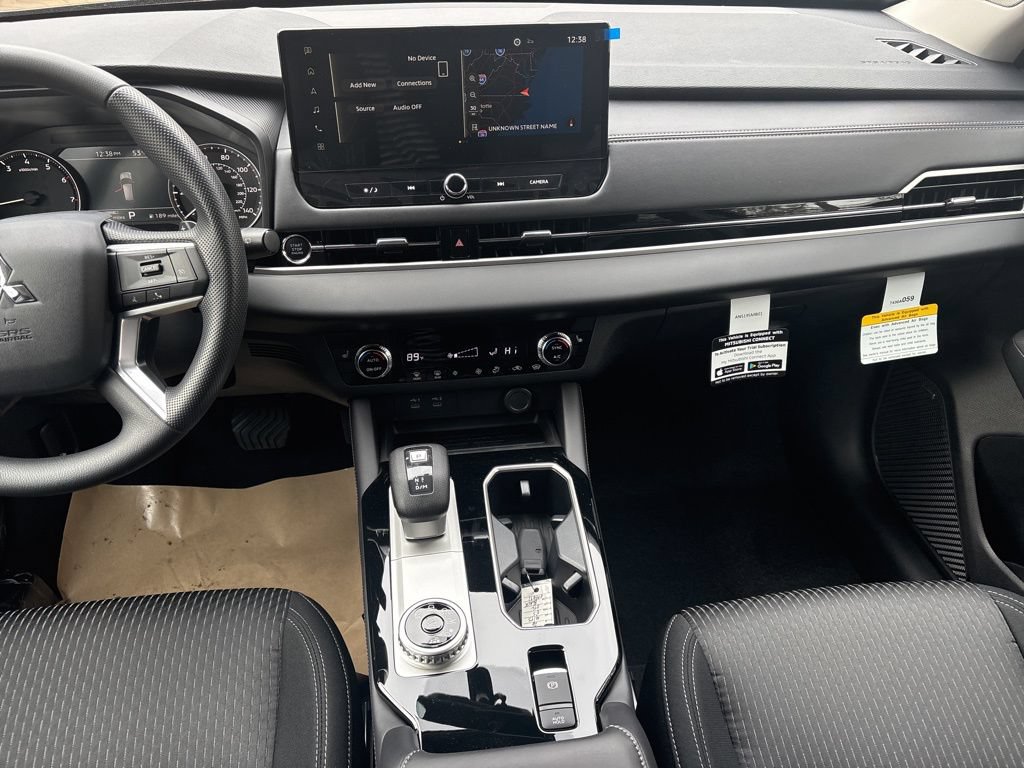 New 2026 Mitsubishi Outlander ES AWD/4WD image 18