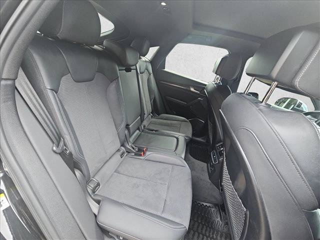 Used 2022 Audi SQ5 Premium Plus AWD/4WD image 19