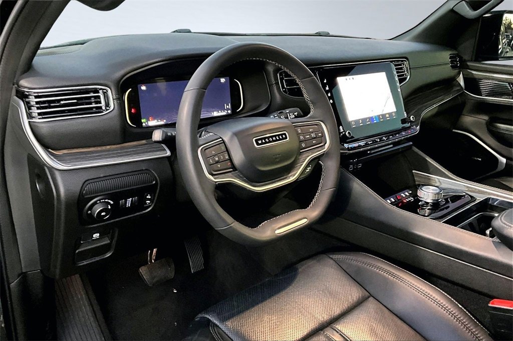 Used 2022 Jeep Wagoneer Series II image 15
