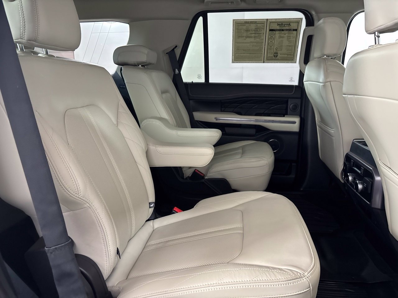 Used 2019 Ford Expedition Platinum AWD/4WD image 31