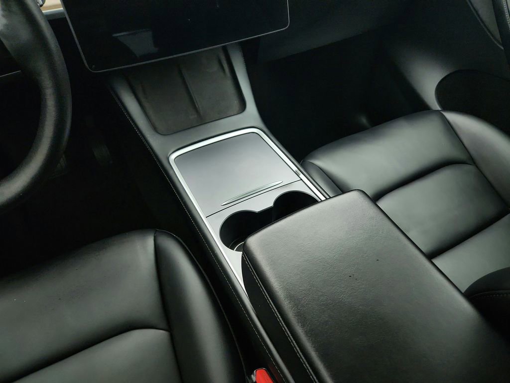 Used 2023 Tesla Model Y Long Range image 14