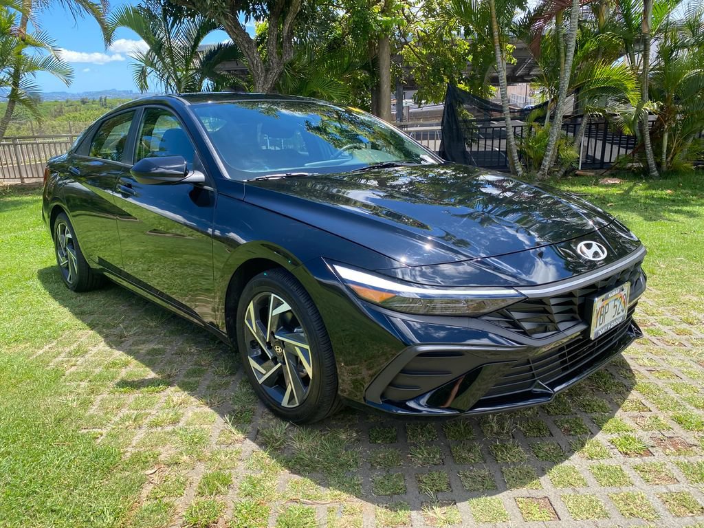 Certified 2025 Hyundai Elantra Sport