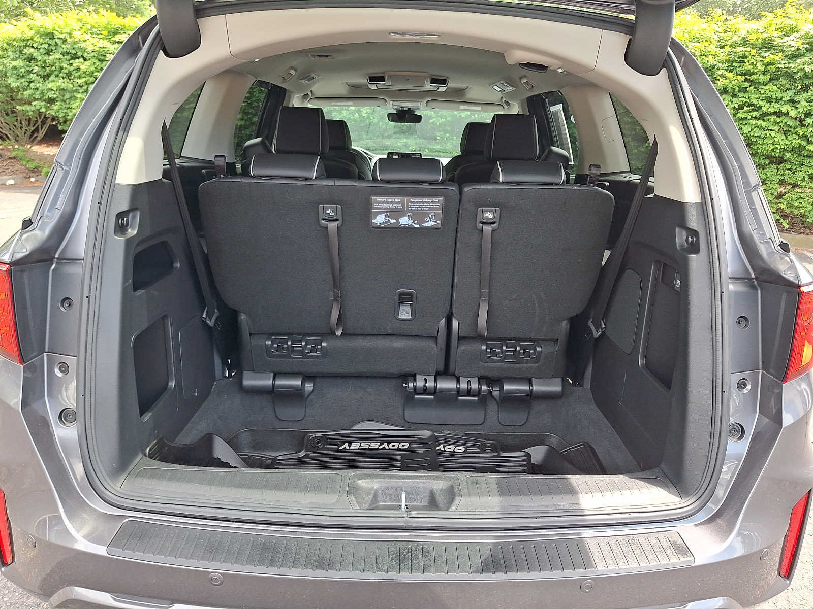 Certified 2025 Honda Odyssey Elite image 29