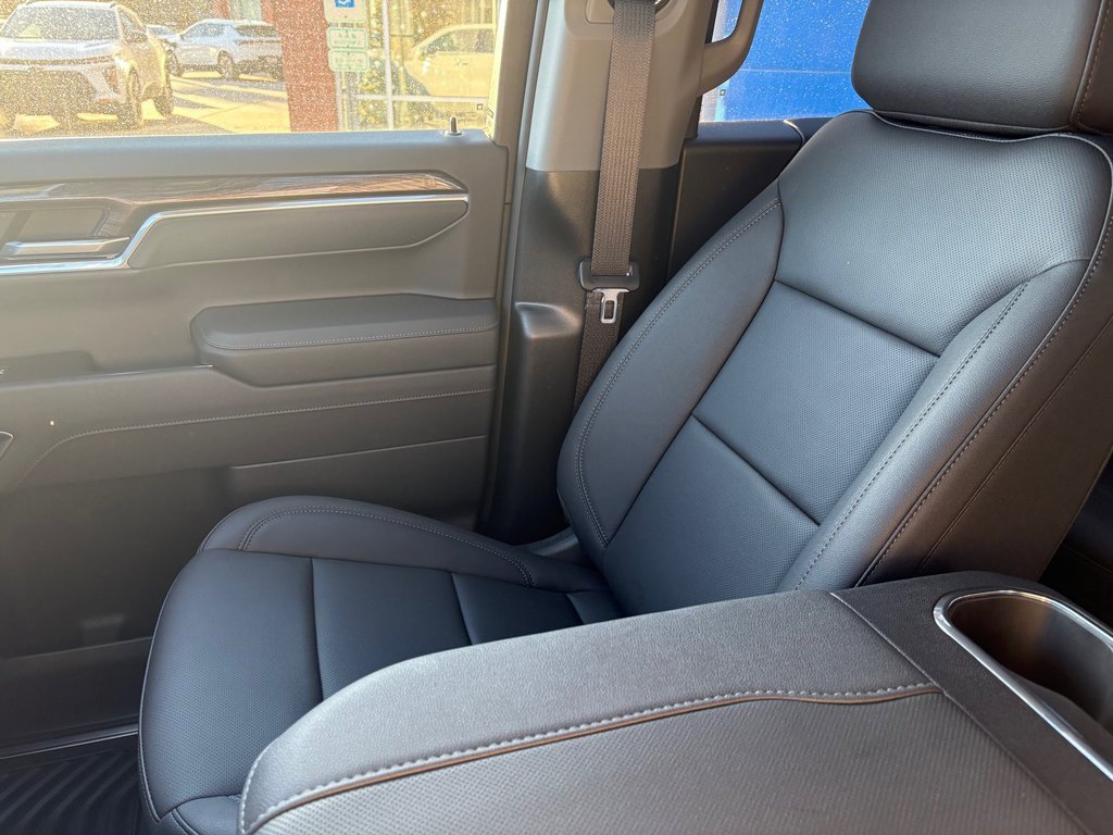 New 2026 Chevrolet Silverado 1500 LTZ w/ Technology Package image 14