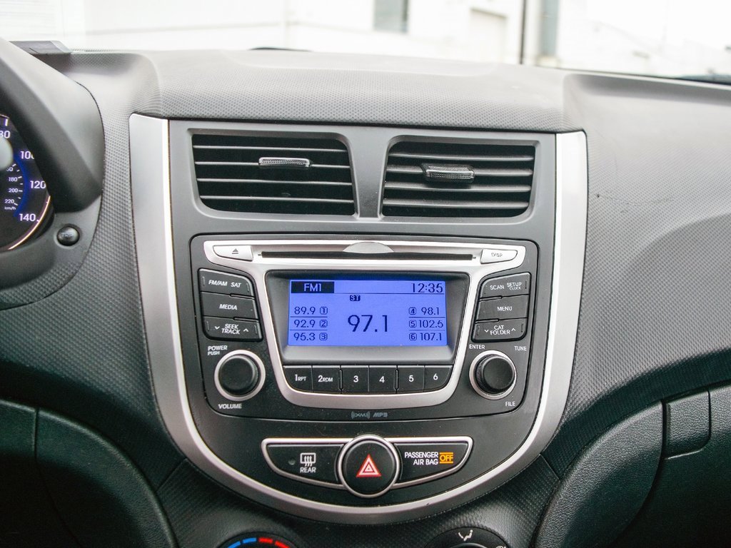 Used 2014 Hyundai Accent GS image 18