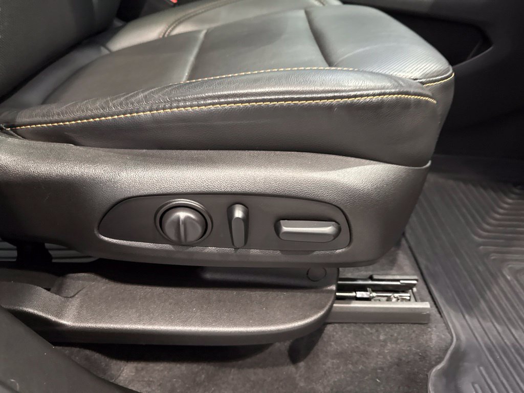 Used 2018 Chevrolet Traverse Premier AWD/4WD image 13