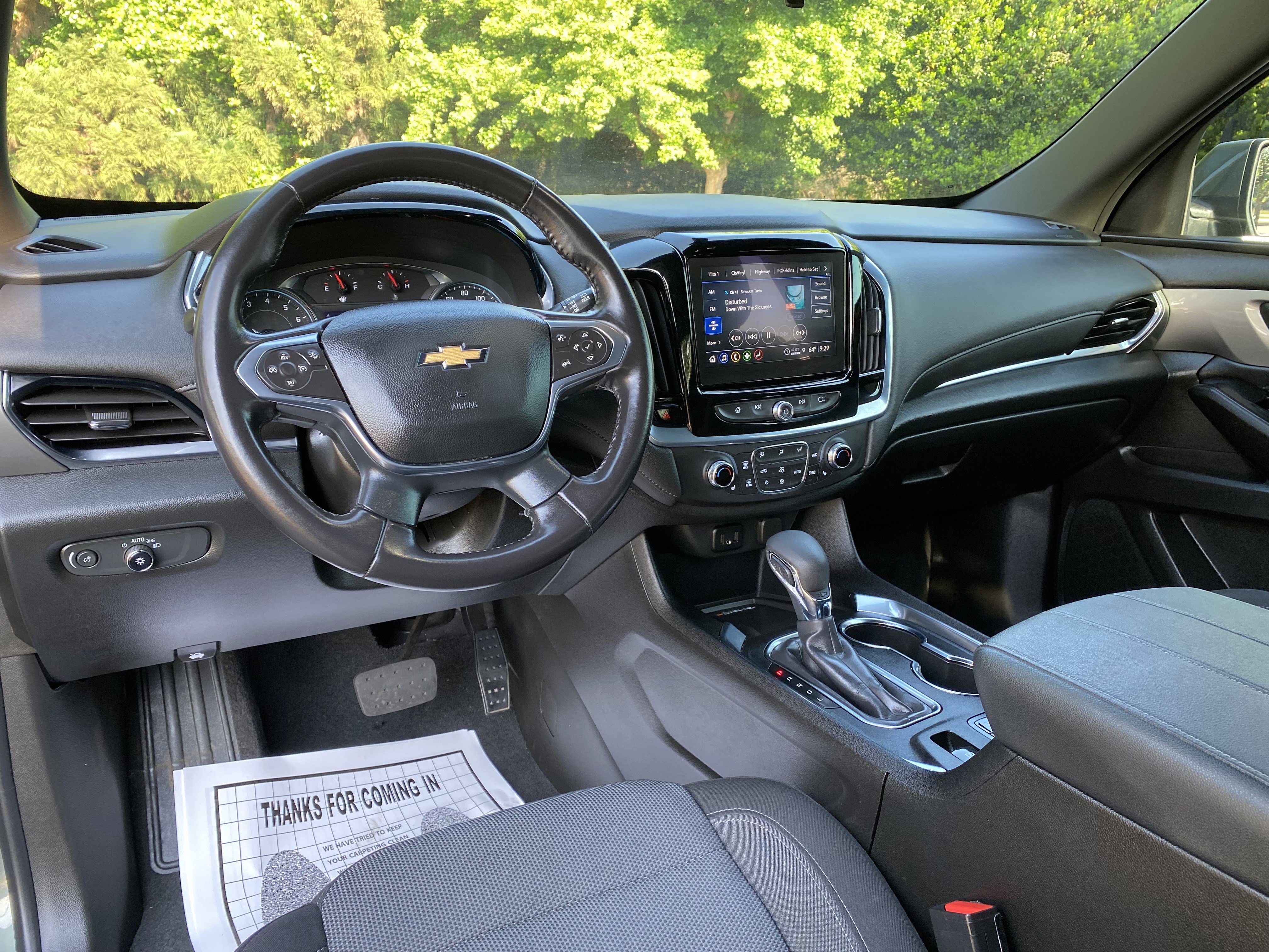 Used 2022 Chevrolet Traverse LT FWD image 33