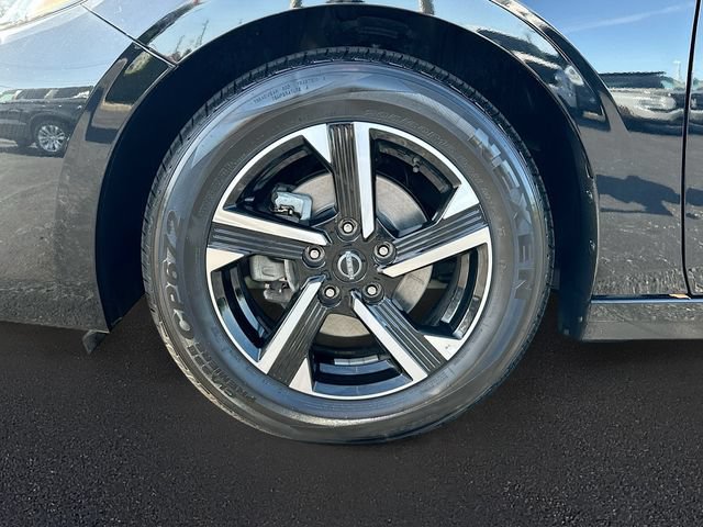 Used 2024 Nissan Sentra SV FWD image 28