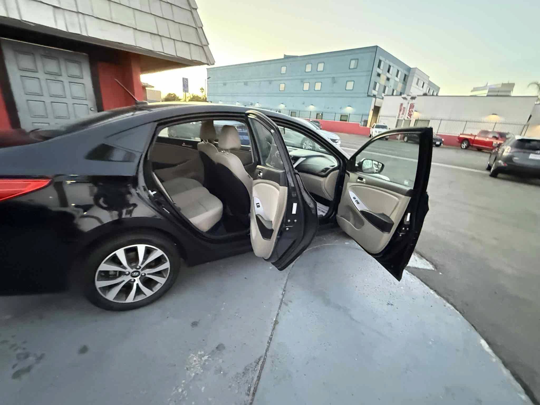 Used 2017 Hyundai Accent Value Edition FWD image 26